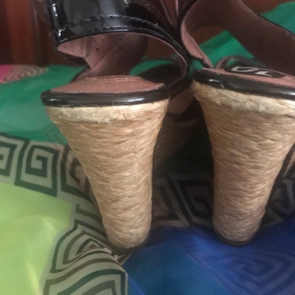 Wedges size comfortable for the summer black and beige - Picture 2 of 4